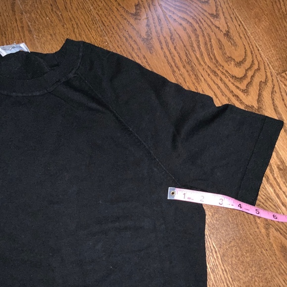 CYRUS Sweater Black Short Sleeve. Size M - Picture 8 of 8
